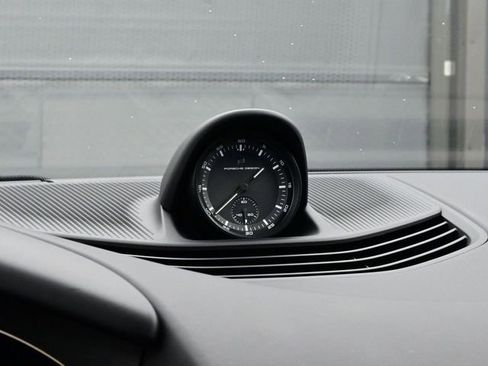 Certified 2025 Porsche Taycan Turbo GT image 13