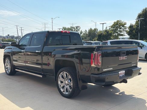Used 2017 GMC Sierra 1500 Denali w/ Denali Ultimate Package AWD/4WD image 5