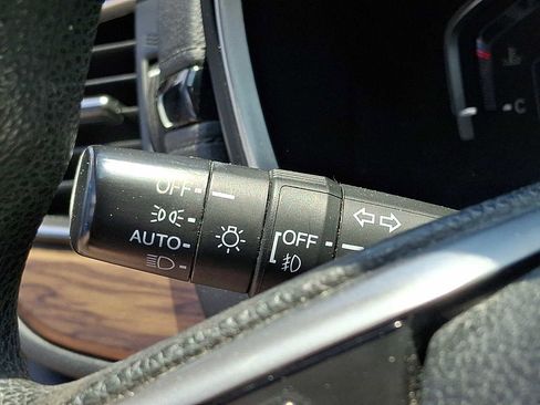 Used 2019 Honda CR-V EX image 26