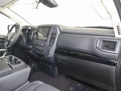 Used 2023 Nissan Titan SV w/ Accessory Utility Package image 45