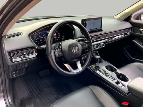 Used 2024 Honda Civic Touring image 18