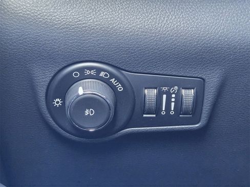 New 2026 Jeep Compass Latitude image 22