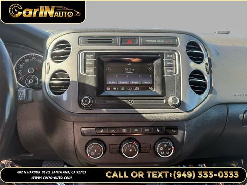 Used 2016 Volkswagen Tiguan S image 20