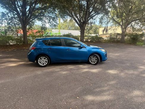 Used 2012 MAZDA MAZDA3 i Touring FWD image 3
