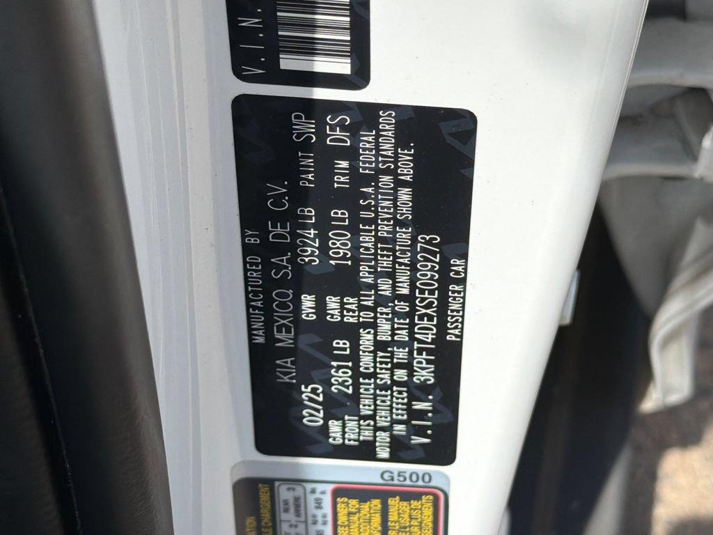 Used 2025 Kia K4 FWD image 33