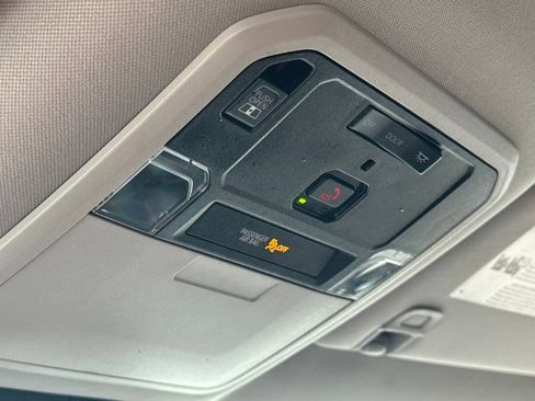 Used 2022 Toyota Tundra SR5 image 29