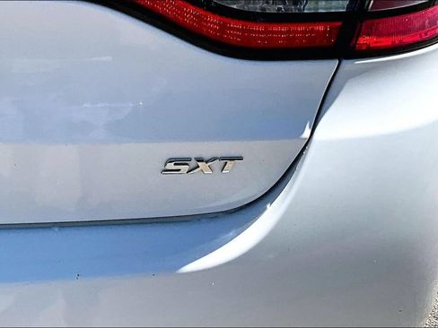 Used 2015 Dodge Dart SXT FWD image 8