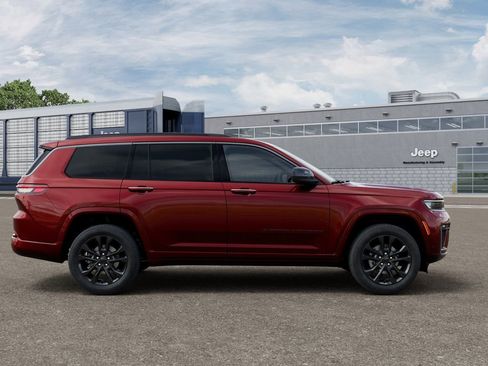 New 2026 Jeep Grand Cherokee L Limited AWD/4WD image 21
