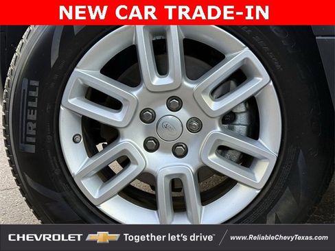 Used 2021 Land Rover Defender 110 S image 10