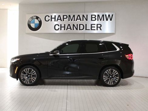 Certified 2025 BMW X3 xDrive30i w/ Convenience Package image 3