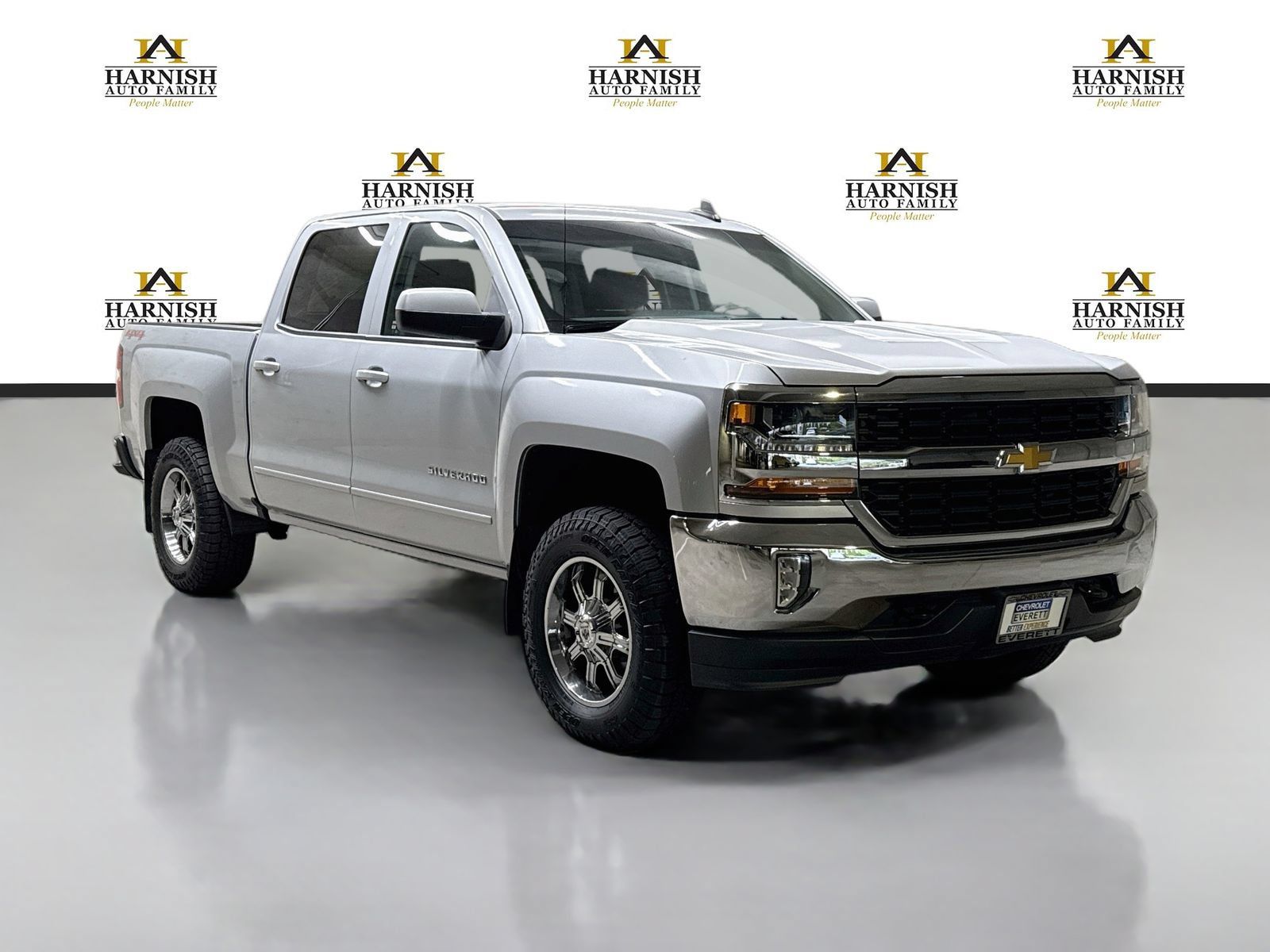 Used 2016 Chevrolet Silverado 1500 LT w/ All Star Edition AWD/4WD image 3