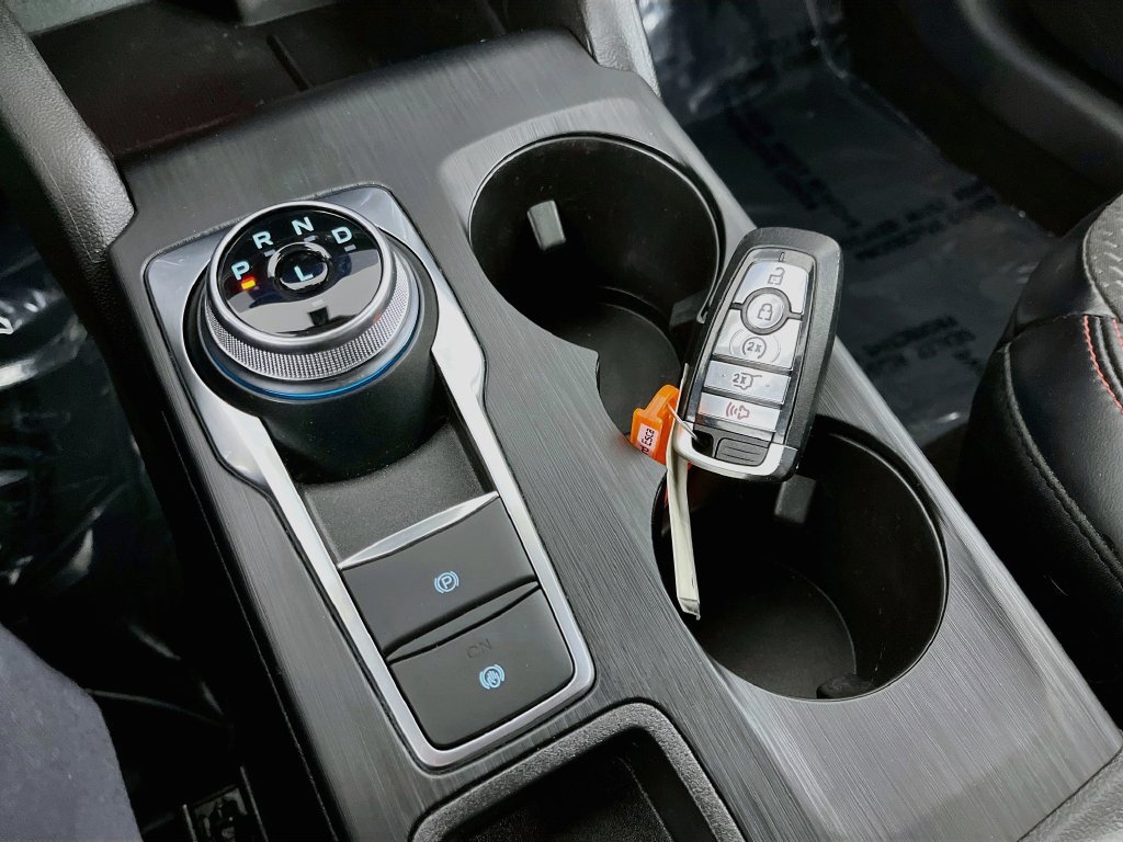 Used 2024 Ford Escape ST-Line w/ Tech Pack #1 FWD image 19
