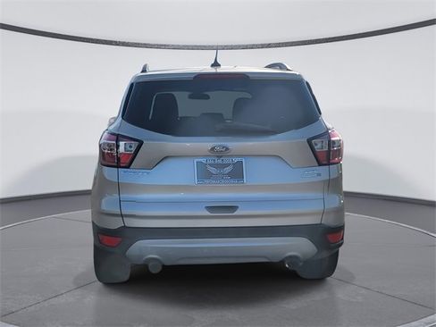 Used 2018 Ford Escape SE w/ SE Sync 3 Package image 6