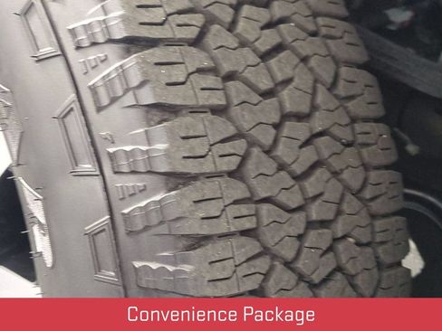 Certified 2025 GMC Sierra 2500 Pro w/ Convenience Package AWD/4WD image 11