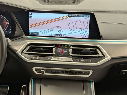Certified 2023 BMW X5 sDrive40i w/ Executive Package image 29
