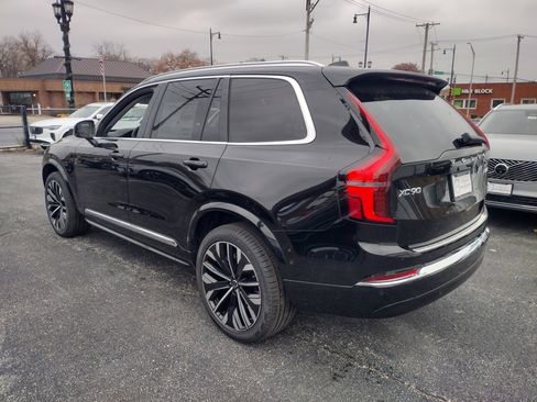 New 2026 Volvo XC90 B6 Plus w/ Protection Package image 7