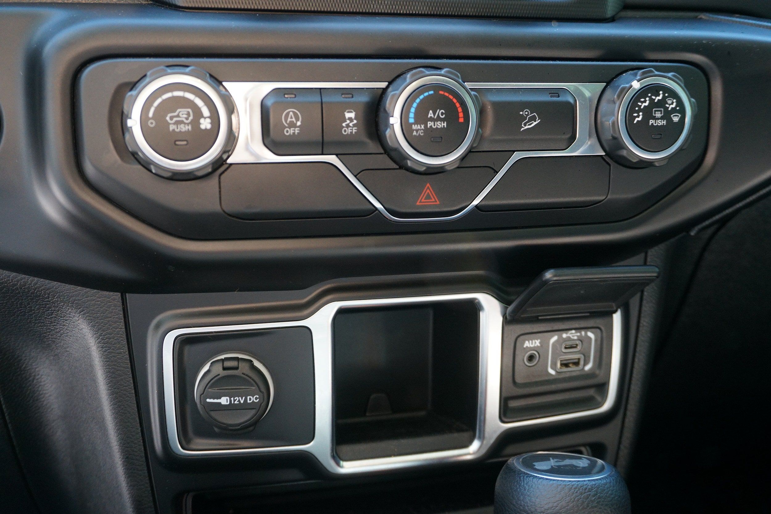 Used 2021 Jeep Wrangler Unlimited Sport AWD/4WD image 19