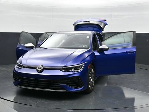 Used 2024 Volkswagen Golf R AWD/4WD image 42