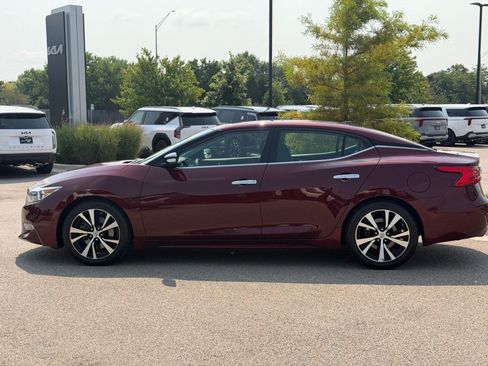 Used 2018 Nissan Maxima 3.5 SL FWD image 3