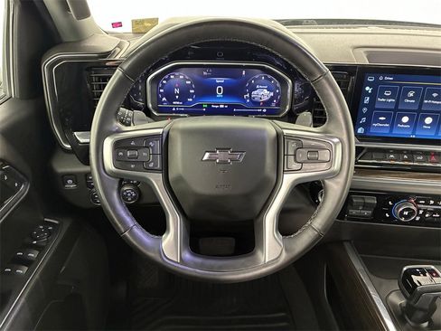 Used 2024 Chevrolet Silverado 1500 RST w/ Z71 Off-Road Package image 14