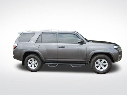 Used 2015 Toyota 4Runner SR5 Premium RWD image 7
