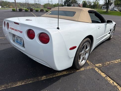 Used 2004 Chevrolet Corvette Convertible w/ Preferred Equipment Group image 4