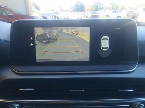 Used 2022 Kia Telluride LX image 12