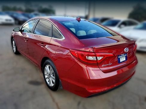 Used 2015 Hyundai Sonata SE image 4