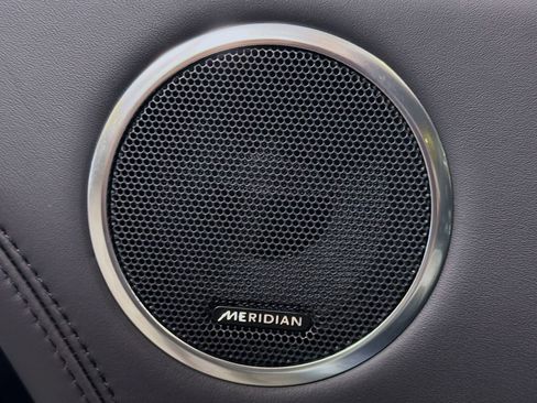 Used 2021 Land Rover Range Rover SV Autobiography Dynamic image 25