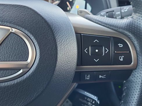 Used 2022 Lexus RX 350 F Sport w/ Accessory Package AWD/4WD image 25