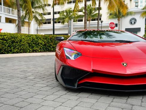 Used 2016 Lamborghini Aventador LP 750-4 Superveloce image 6