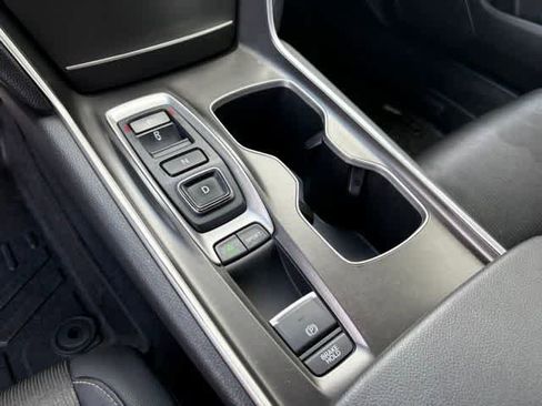 Used 2021 Honda Accord Sport image 18