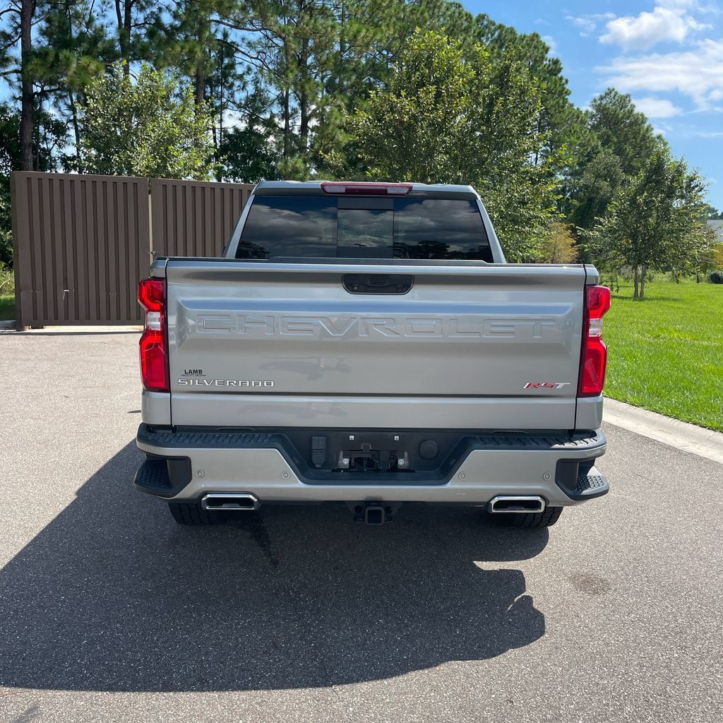 Used 2023 Chevrolet Silverado 1500 RST AWD/4WD image 7