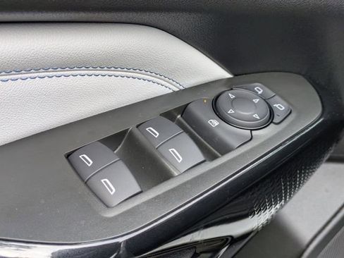 New 2026 Chevrolet Trax LT FWD image 9