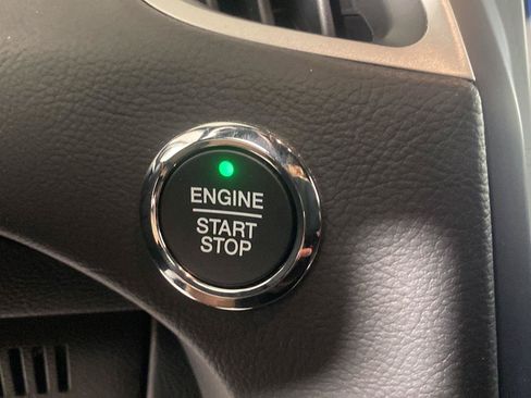 Used 2023 Ford Edge ST-Line AWD/4WD image 6