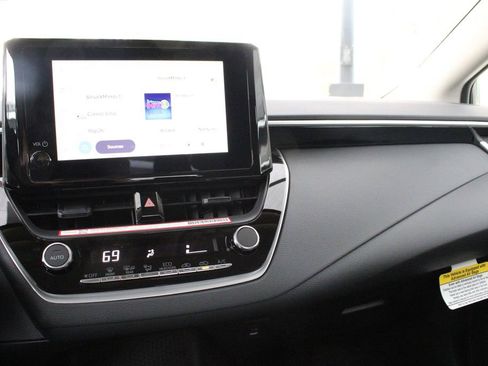 New 2026 Toyota Corolla LE FWD image 34