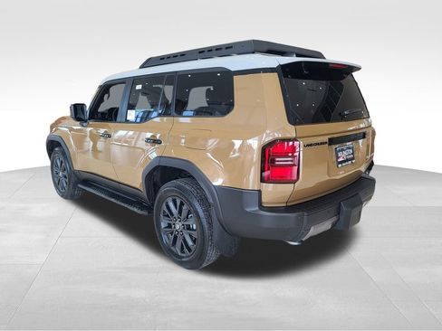 New 2026 Toyota Land Cruiser Base image 8