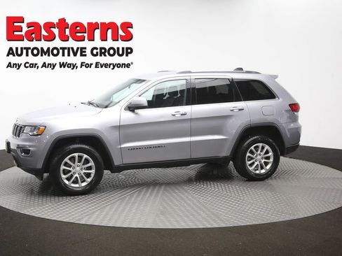 Used 2021 Jeep Grand Cherokee Laredo AWD/4WD image 56