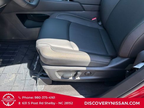 New 2026 Nissan Pathfinder SL w/ SL Premium Package (P04) AWD/4WD image 12