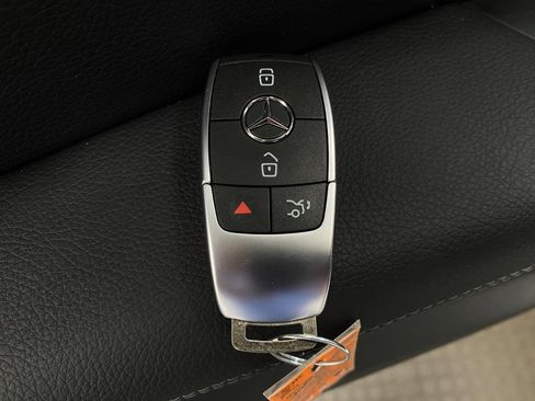 New 2026 Mercedes-Benz GLS 450 4MATIC image 36