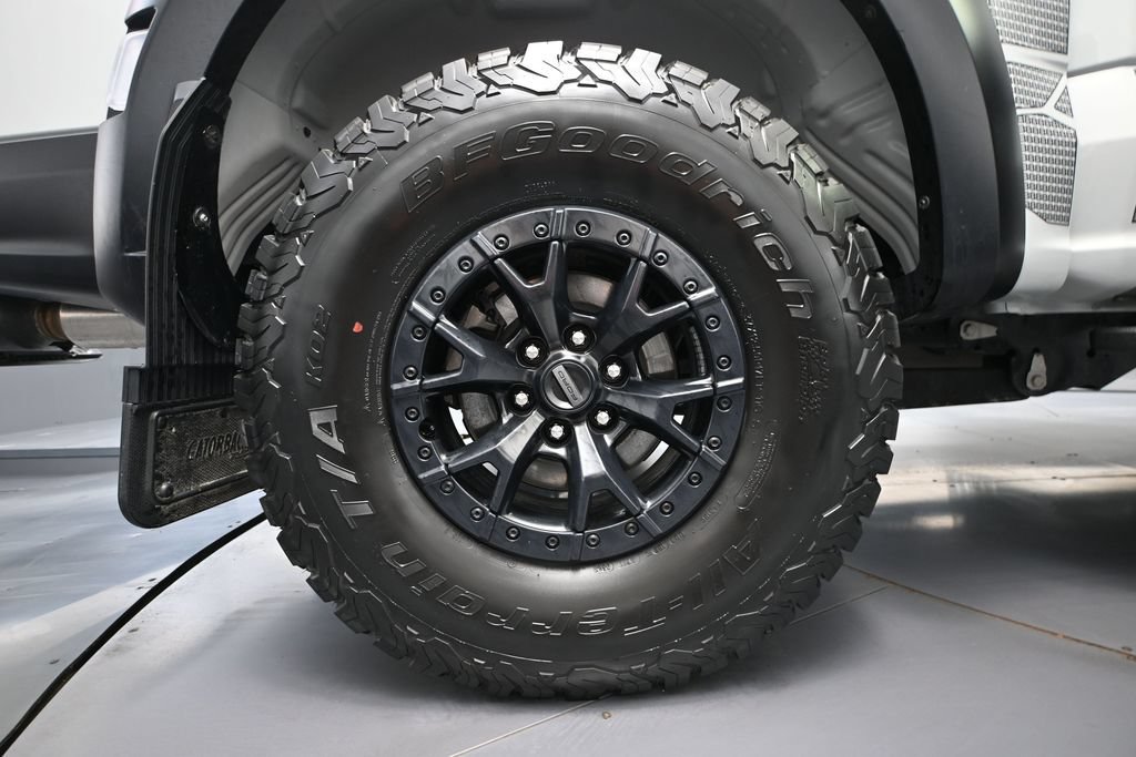 Used 2023 Ford F150 Raptor w/ Equipment Group 802A Raptor R AWD/4WD image 11