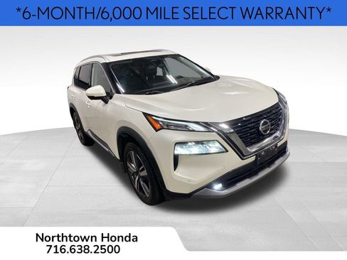 Used 2021 Nissan Rogue SL w/ Premium Package image 2