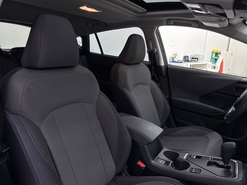 Certified 2025 Subaru Crosstrek 2.0i Premium image 24