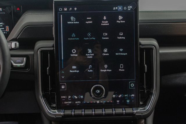 New 2026 GMC Yukon Denali w/ Denali Reserve Package AWD/4WD image 22