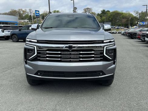New 2026 Chevrolet Suburban Premier AWD/4WD image 8