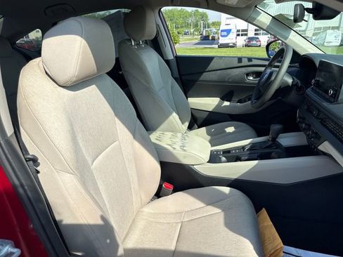 Used 2025 Honda Accord LX image 13