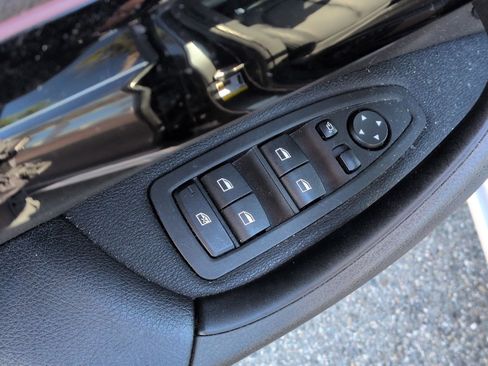 Used 2021 BMW X1 sDrive28i w/ Convenience Package image 15