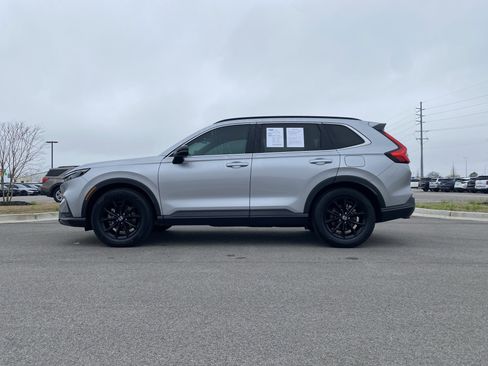 Certified 2025 Honda CR-V Sport-L image 2