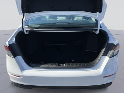 Used 2023 Honda Accord LX image 23