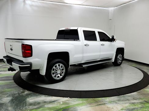 Used 2018 Chevrolet Silverado 3500 LTZ image 5
